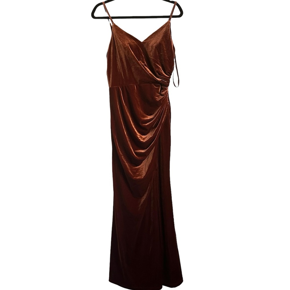 REVELRY Rory Velvet Dress Sz 6 Rust Velvet Ruched Side High Slit Padded